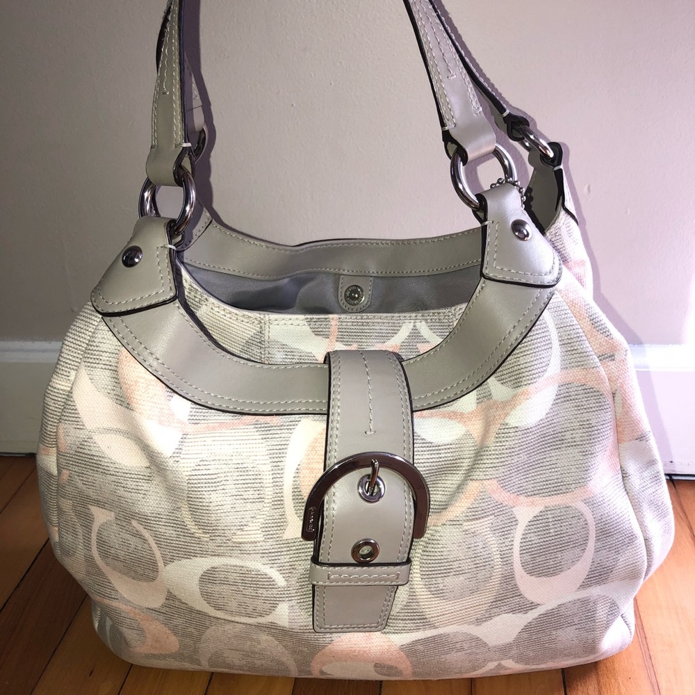 Coach shoulder bag